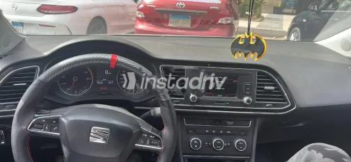 سيات ليون 2016 أبيض مستعملة للبيع - 2