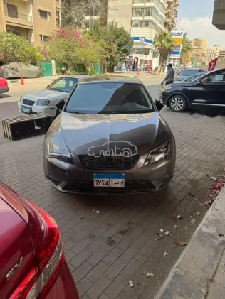 سيات ليون 2016 أبيض مستعملة للبيع