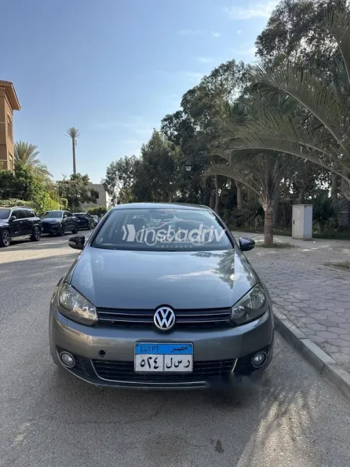 Volkswagen Golf 6 2012 Gray Used for Sale - 1