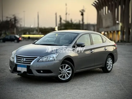 Nissan Sentra 2025 Gray Used for Sale - 5