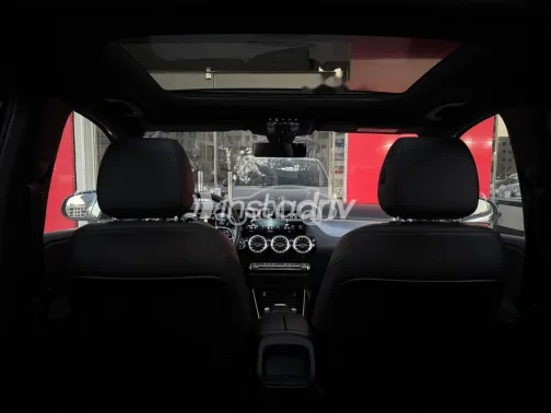 مرسيدس B 200 2023 أسود مستعملة للبيع - 5