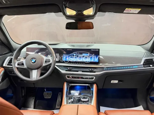بي ام دبليو X6 2025 أزرق غامق مستعملة للبيع - 2