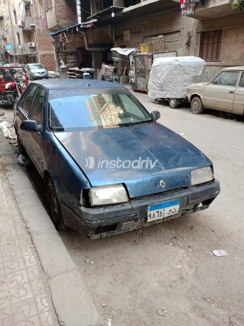 رينو 19 1990 أبيض مستعملة للبيع - 4