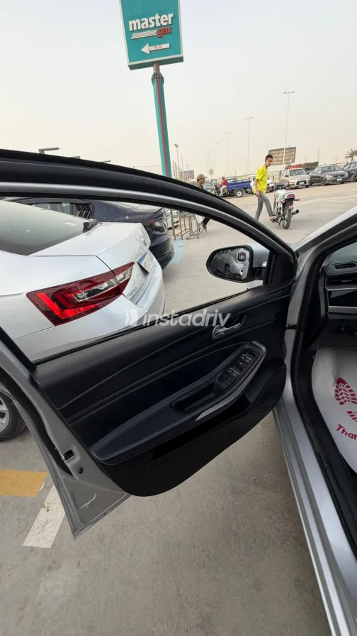 Chery Arrizo 5 2026 White Used for Sale - 7