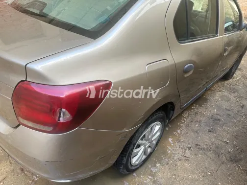 رينو لوجان 2021 أبيض مستعملة للبيع - 1