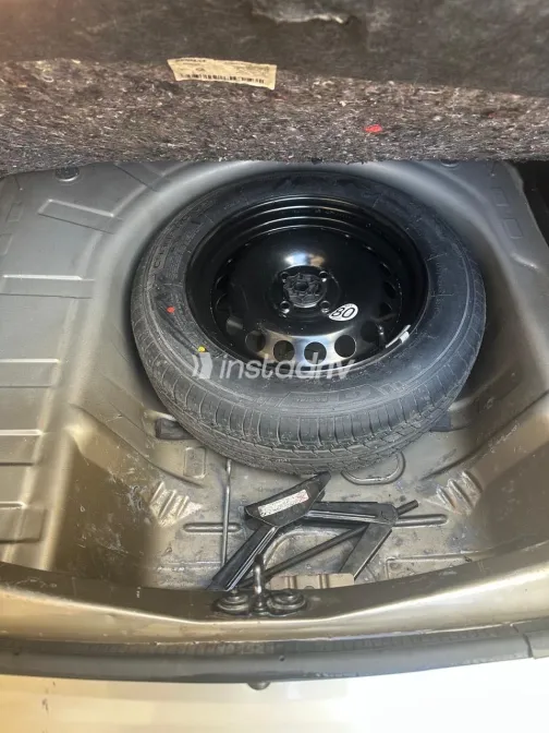 رينو لوجان 2021 أبيض مستعملة للبيع - 9