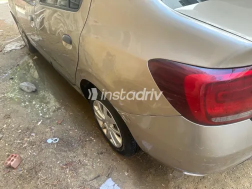 رينو لوجان 2021 أبيض مستعملة للبيع - 10