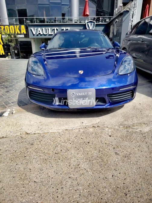 بورش كايمان 2020 أبيض مستعملة للبيع - 2