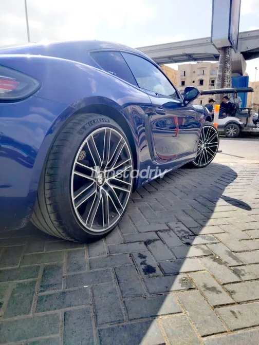 بورش كايمان 2020 أبيض مستعملة للبيع - 3