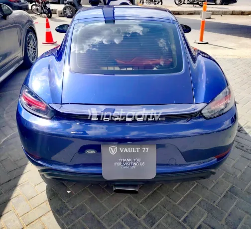 بورش كايمان 2020 أبيض مستعملة للبيع - 5