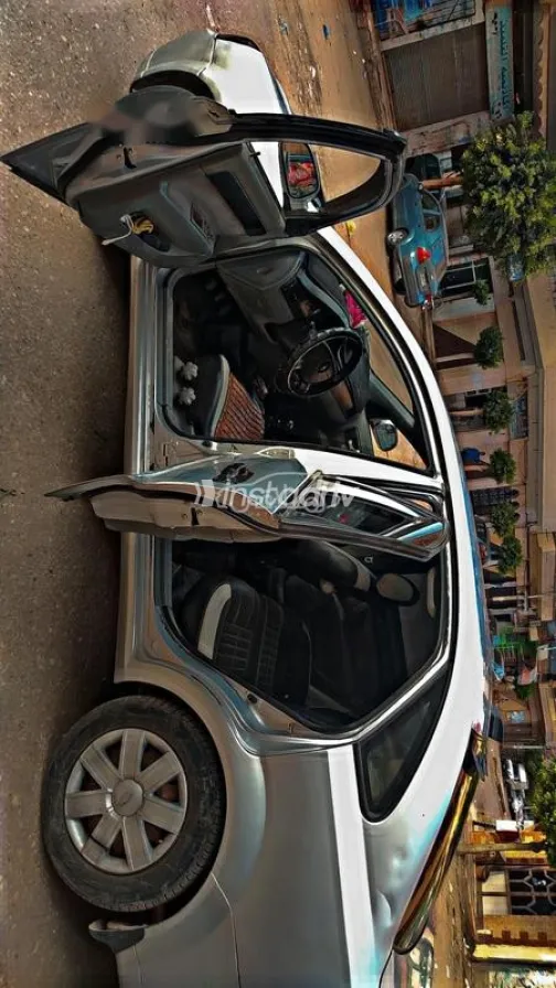 Chevrolet Optra 2009 Silver Used for Sale - 9