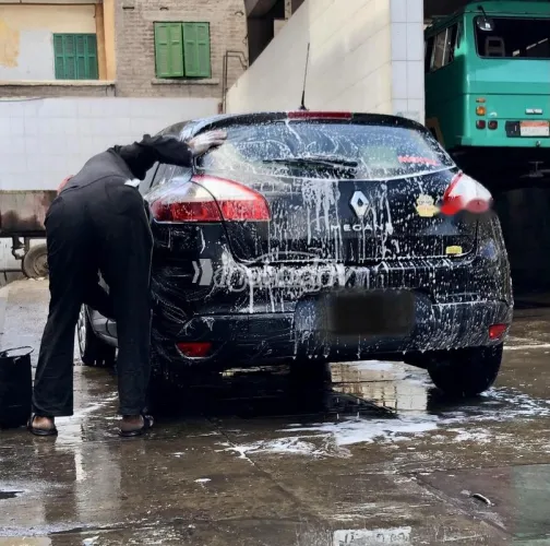 رينو ميجان 2010 أسود مستعملة للبيع - 4