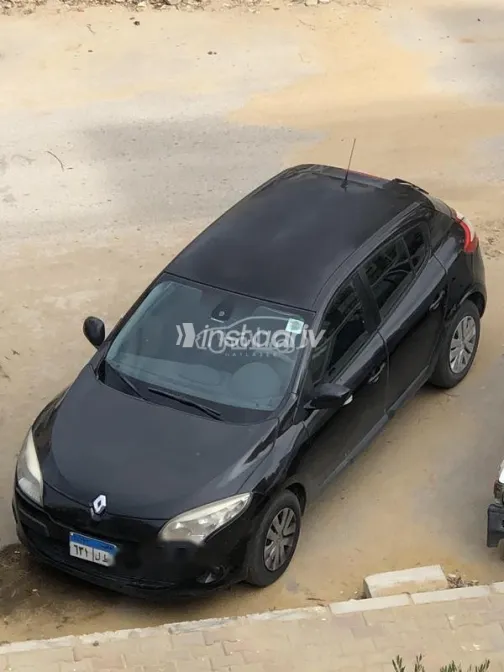 رينو ميجان 2010 أسود مستعملة للبيع - 5