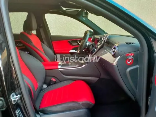 مرسيدس GLC 200 2023 أسود مستعملة للبيع - 2