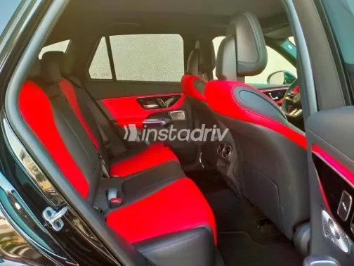 مرسيدس GLC 200 2023 أسود مستعملة للبيع - 3