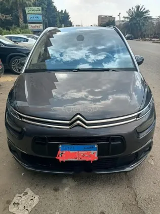 Citroën C4 Grand Picasso 2019 Gray Used for Sale