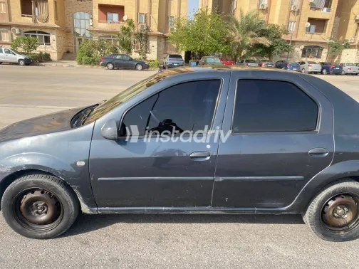 رينو لوجان 2011 أبيض مستعملة للبيع - 4
