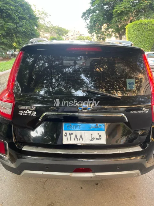 جيلي X7 2019 أبيض مستعملة للبيع - 3