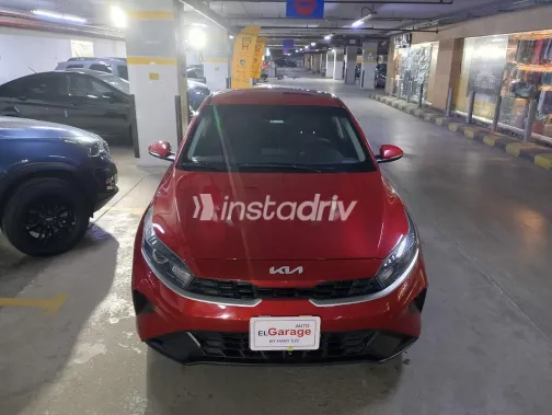 Kia Cerato 2022 Dark Red Used for Sale - 1