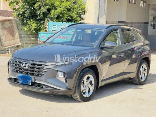 Hyundai Tucson Turbo GDI 2022 Gray Used for Sale - 3
