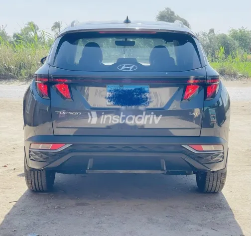 Hyundai Tucson Turbo GDI 2022 Gray Used for Sale - 4