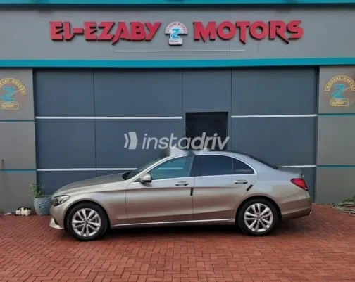 Mercedes C 180 2019 White Used for Sale - 3
