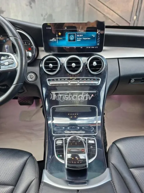 Mercedes C 180 2019 White Used for Sale - 5