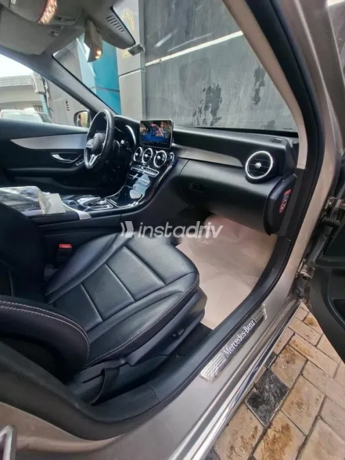 Mercedes C 180 2019 White Used for Sale - 7