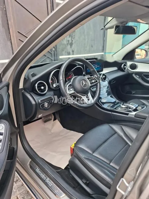 Mercedes C 180 2019 White Used for Sale - 10