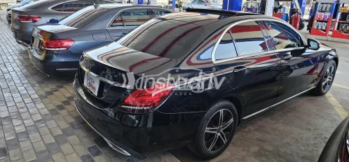 مرسيدس C 180 2020 أسود مستعملة للبيع - 2