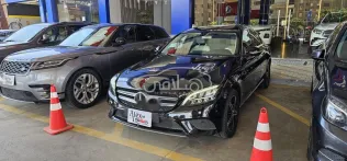 مرسيدس C 180 2020 أسود مستعملة للبيع