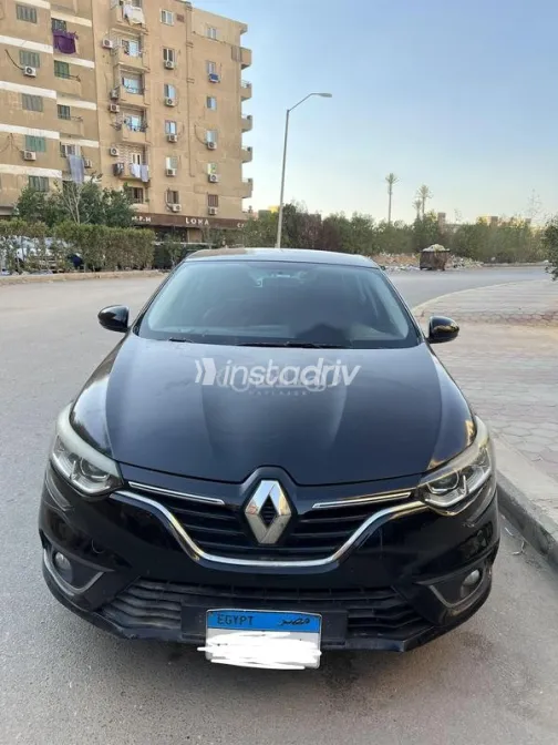 رينو ميجان 2021 أسود مستعملة للبيع - 1