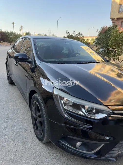 رينو ميجان 2021 أسود مستعملة للبيع - 6