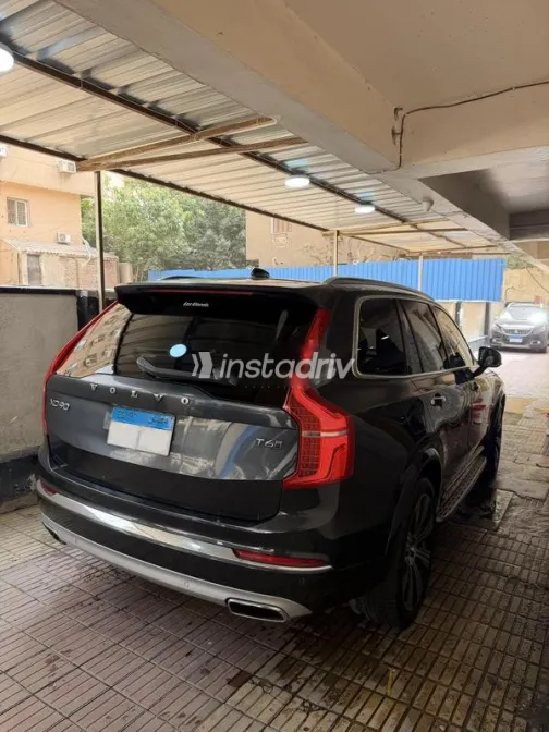 فولفو XC90 2021 رمادي مستعملة للبيع - 4