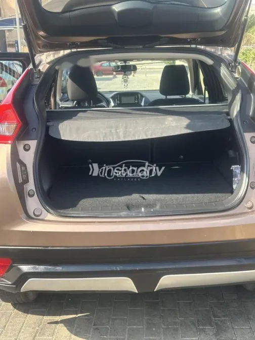 Mitsubishi Eclipse Cross 2021 White Used for Sale - 6