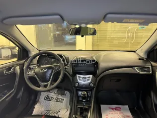 شيرى اريزو 5 2022 فضي مستعملة للبيع