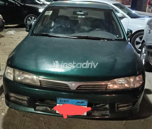 ميتسوبيشي لانسر كرستالة 1997 أخضر مستعملة للبيع - 1