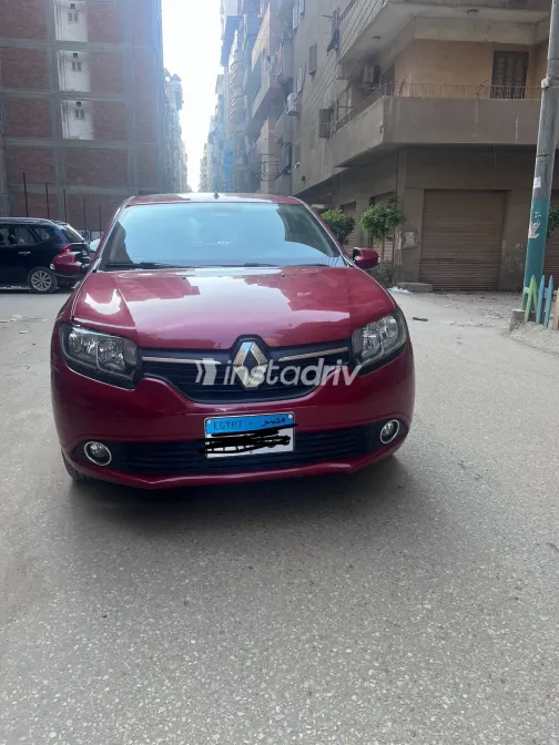 Renault Sandero 2017 White Used for Sale - 3