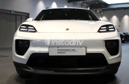 Porsche Macan 2025 White Used for Sale - 4