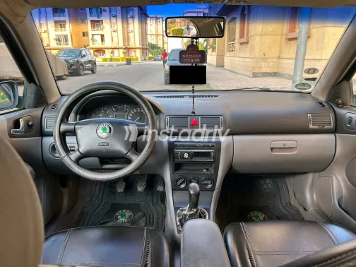 Skoda Octavia 2000 White Used for Sale - 1