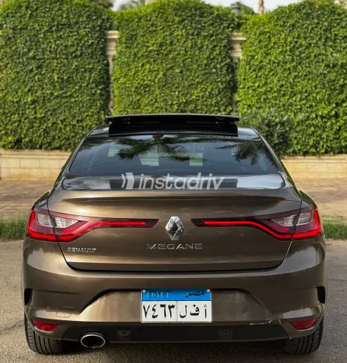 Renault Megane 2020 White Used for Sale - 7