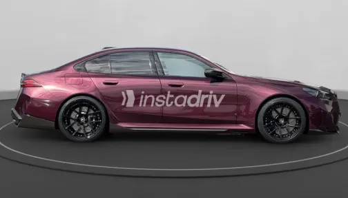 بي ام دبليو M5 2025 أبيض مستعملة للبيع - 4