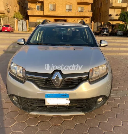 Renault Sandero Step Way 2016 White Used for Sale - 1