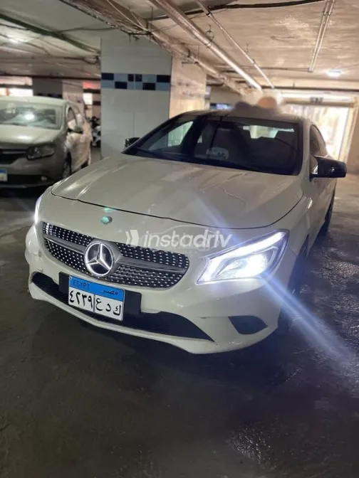 Mercedes CLA 200 2015 White Used for Sale - 4