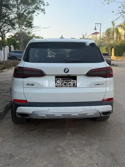 BMW X5 2021 White Used for Sale - 3