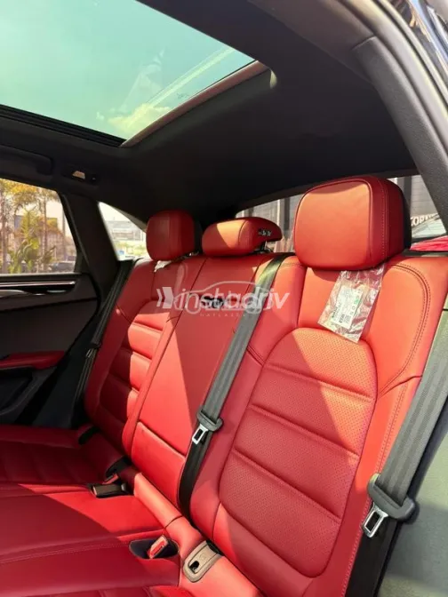 بورش ماكان 2026 أسود مستعملة للبيع - 5