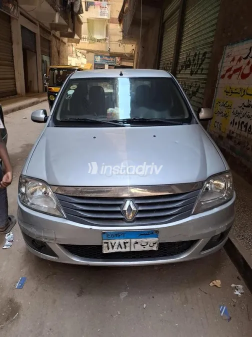 رينو لوجان 2012 فضي مستعملة للبيع - 9