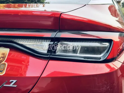 جاك J7 2022 أحمر غامق مستعملة للبيع - 2