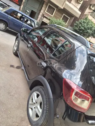 رينو سانديرو  ( ستيب  واى ) 2016 أسود مستعملة للبيع