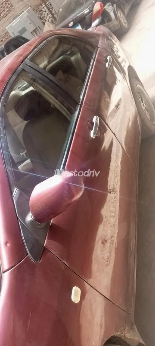 بى واى دى‬ F3 2015 أحمر غامق مستعملة للبيع - 4